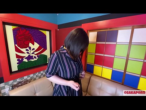 ❤️ பெரிய மார்பகங்களைக் கொண்ட ஜப்பானிய அழகா, செக்ஸ் பொம்மைகளுடன் சுயஇன்பம் செய்து உச்சியை அடைகிறார். அவர் ஒரு நேர்காணலில் தனது அனுபவத்தைப் பற்றி பேசியுள்ளார். பெரிய மார்பகங்களும் கூந்தல் கொண்ட புஸ்ஸியும் சத்தமாக முனகுகின்றன. ஒசாகபோர்ன் ❌ வேசிகள் எங்களிடம்